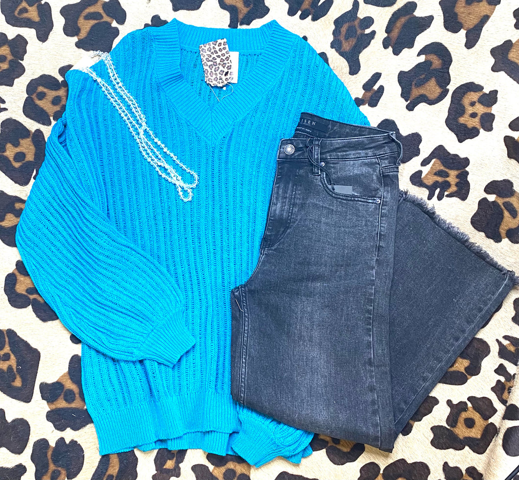 Turquoise Ribbed Vneck Sweater